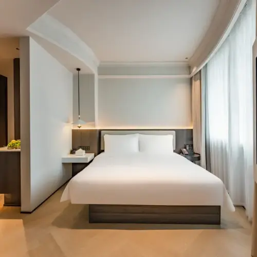 Großes Schlafzimmer mit Blick auf die Schatzstadt