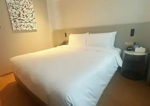 Schatzgemütliches Queen-Zimmer